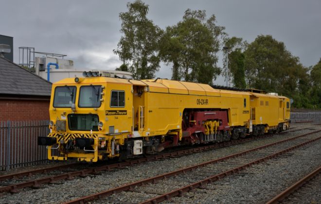 744 stabled at Killarney after working overnight between Killarney and Rathmore (1)